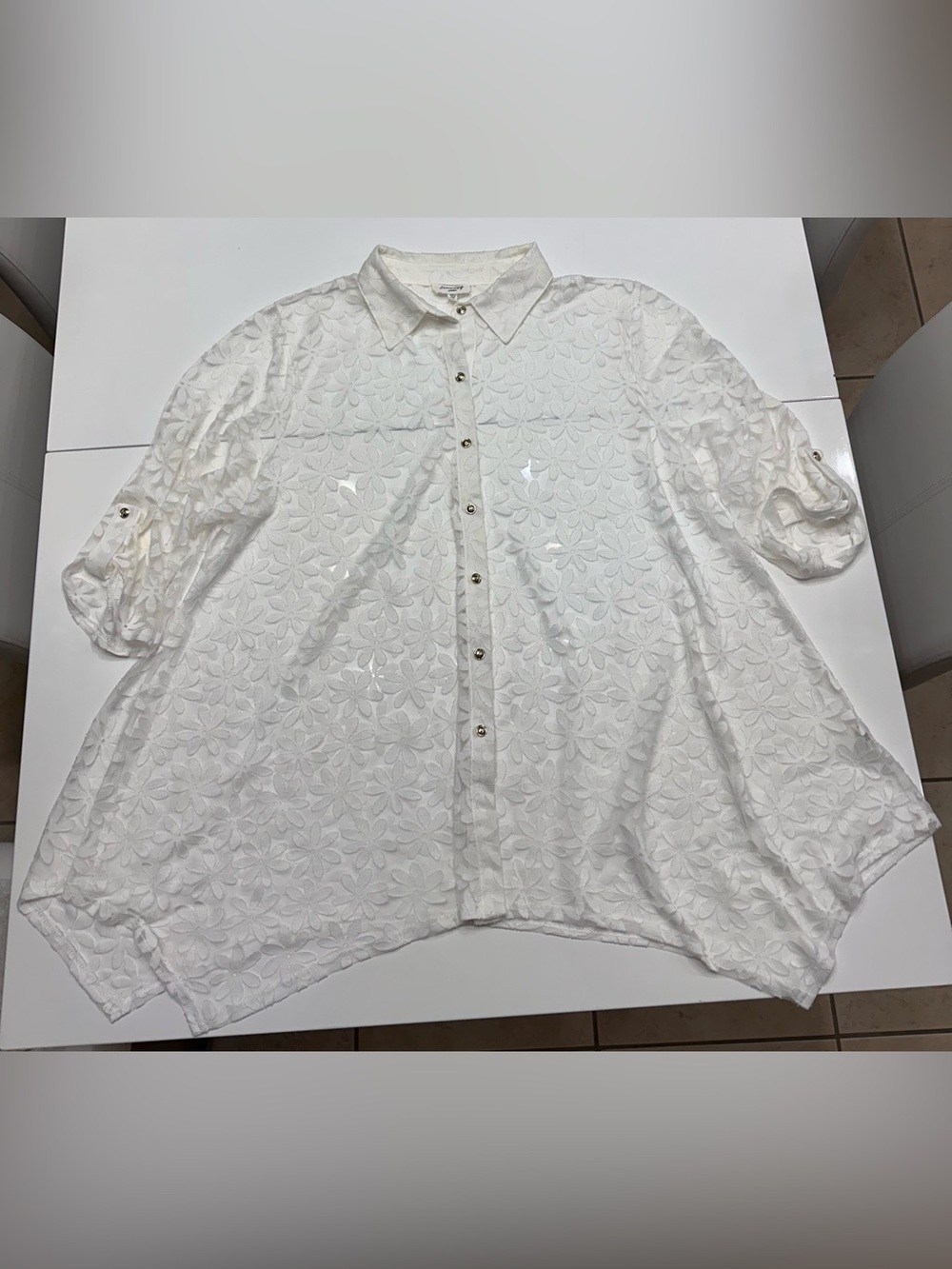 Siren Lily White Floral Burnout Embroidered Roll Tab Sleeve Tunic Blouse 1X